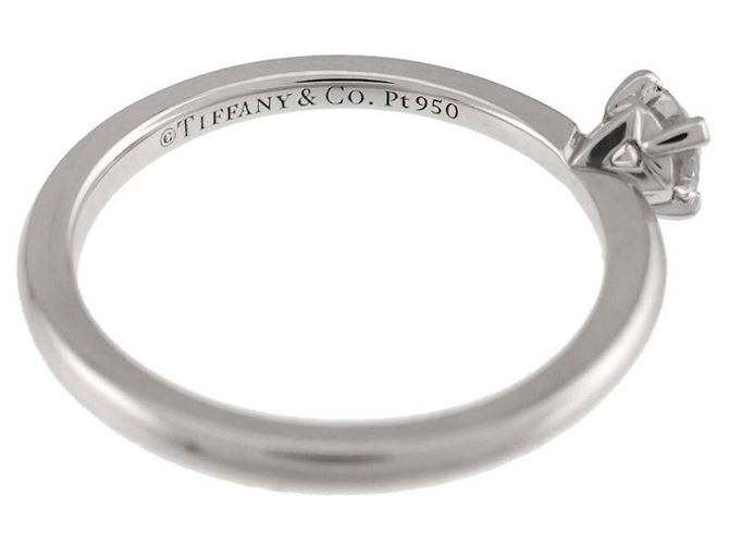 Autre Marque Tiffany & Co. Platin-Solitärring mit Diamant - Ansicht 4