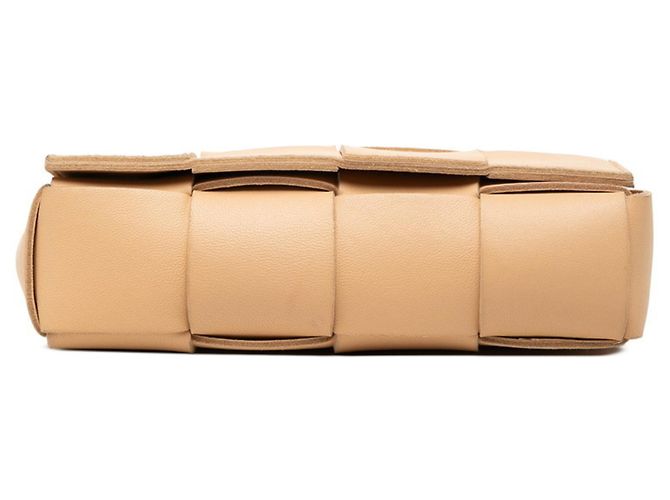 Borsa a tracolla Bottega Veneta Maxi Intrecciato Cassette Beige - vista 3