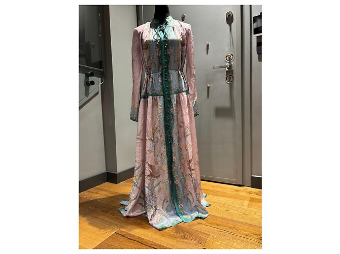Zimmermann Abito Maxi Indra in Seta Stampata Rosa Blu D'oro Verde - vista 6