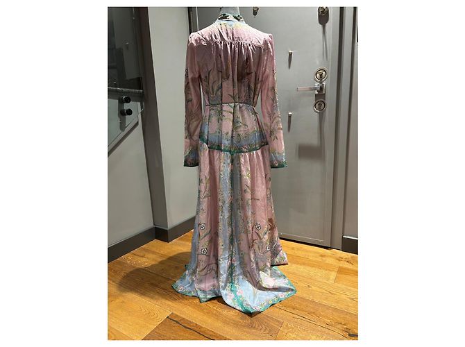 Zimmermann Abito Maxi Indra in Seta Stampata Rosa Blu D'oro Verde - vista 9