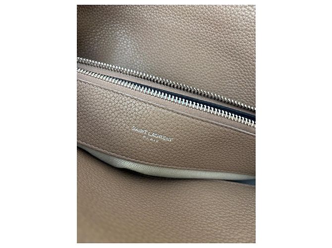 Autre Marque Saint Laurent Sac de Jour Souple Borsa a Mano Pelle Marrone Beige Taupe - vista 19