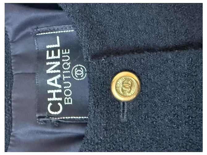 Giacca Chanel in lana nera con bottoni dorati Nero - vista 4