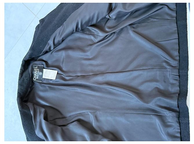 Giacca Chanel in lana nera con bottoni dorati Nero - vista 7