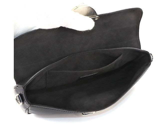 Bolso Louis Vuitton Epi Pochette Montaigne Negro - vista 7