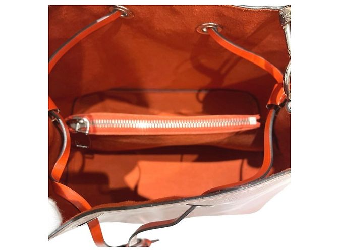 Néonoé Sac à main Louis Vuitton Epi NeoNoe Rose - vue 6
