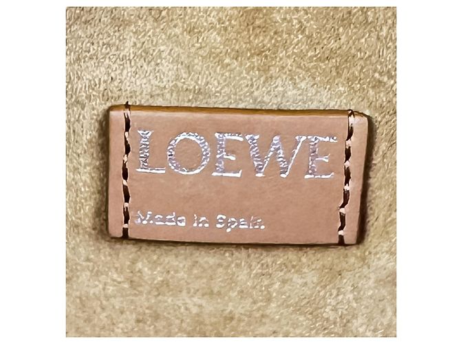 Borsa a tracolla in pelle Loewe Flamenco Marrone - vista 11