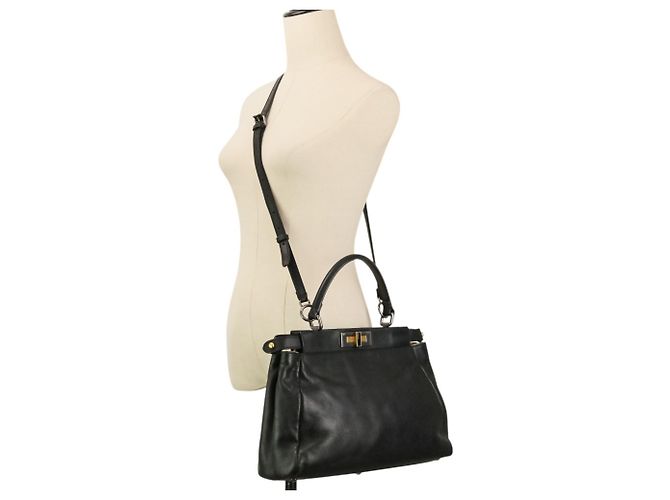 Fendi Peekaboo Medium 2-Way Schultertasche aus Leder Schwarz - Ansicht 11
