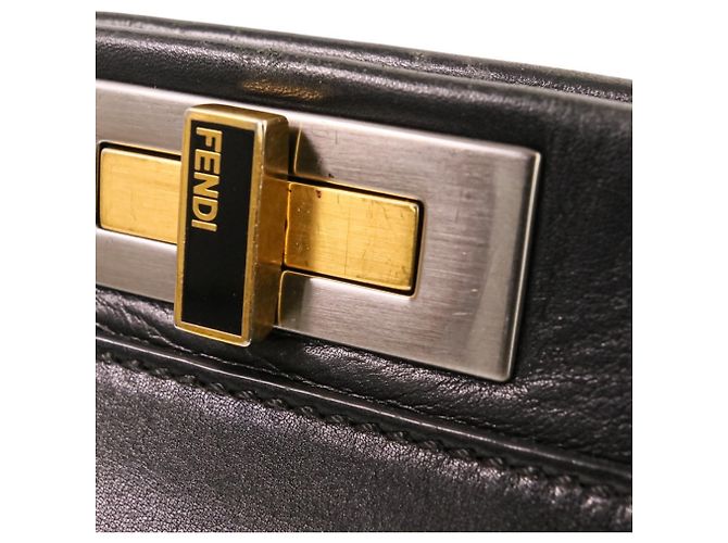 Fendi Peekaboo Medium 2-Way Schultertasche aus Leder Schwarz - Ansicht 16