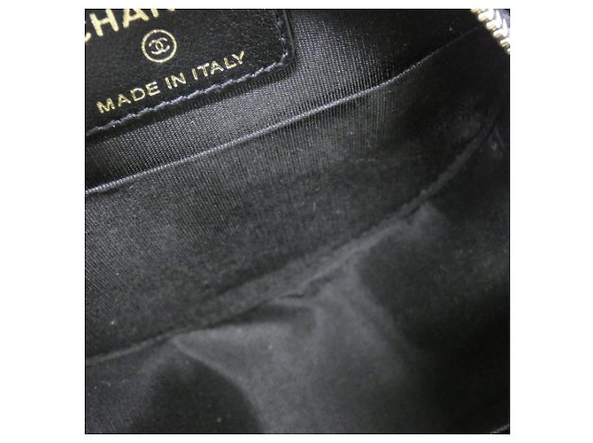 Timeless Chanel AP1805 Schultertasche Schwarz - Ansicht 8