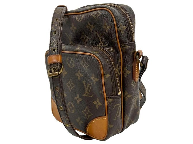 Louis Vuitton Amazon M45236 Shoulder Bag Monogram - view 4