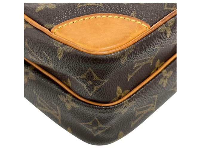 Louis Vuitton Amazon M45236 Shoulder Bag Monogram - view 7