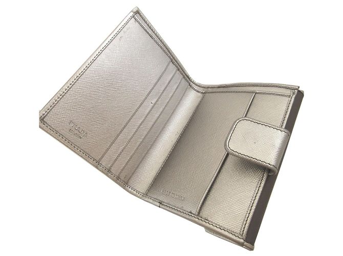 Portefeuille à double pression Prada en cuir Saffiano et Tessuto Marron Argenté - vue 6
