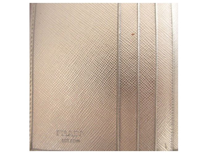 Portefeuille à double pression Prada en cuir Saffiano et Tessuto Marron Argenté - vue 9