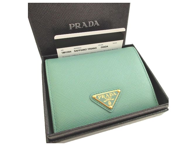 Portafoglio Prada 1MV204 in pelle Saffiano verde, bifold - vista 2