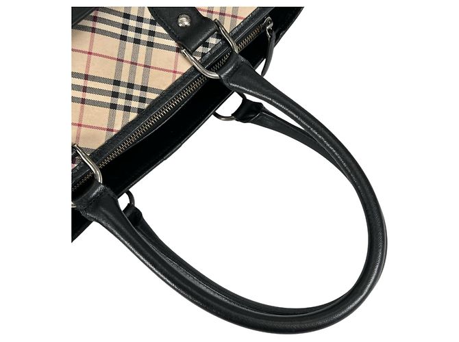 Bolsa Burberry Nova Check Preto Bege - vista 6