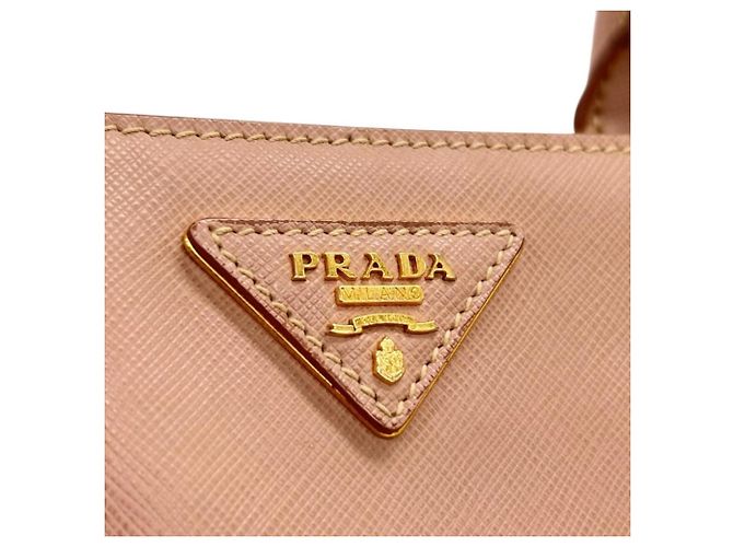 Bolso Prada Galleria Saffiano Lux Beige - vista 15