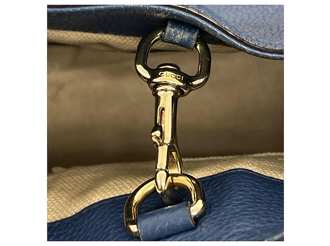 Borsa a tracolla Gucci Soho con catena e G intrecciate Blu - vista 15