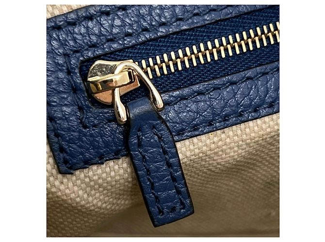 Borsa a tracolla Gucci Soho con catena e G intrecciate Blu - vista 16