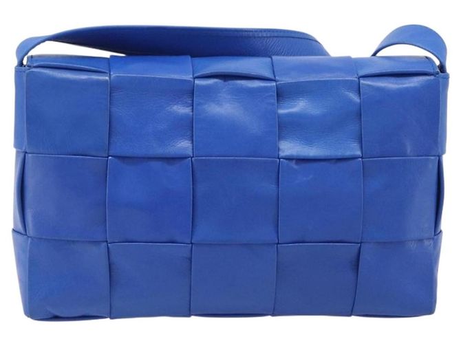 Bottega Veneta MAXI INTRECCIATO Cassette Shoulder Bag Leather Blue Silver Auth LN028V Silvery - view 2