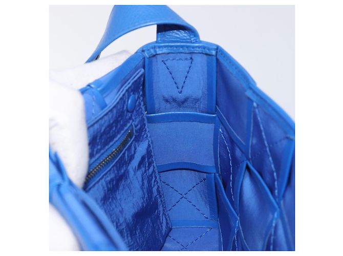 Bottega Veneta MAXI INTRECCIATO Cassette Shoulder Bag Leather Blue Silver Auth LN028V Silvery - view 20