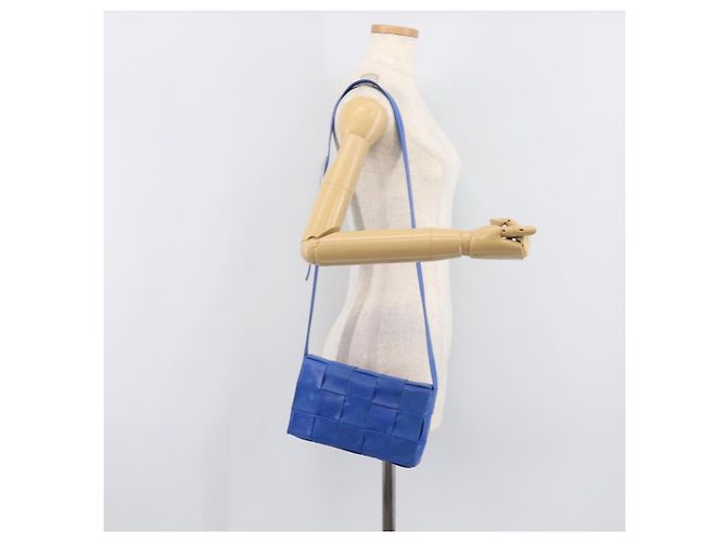 Bottega Veneta MAXI INTRECCIATO Cassette Shoulder Bag Leather Blue Silver Auth LN028V Silvery - view 25