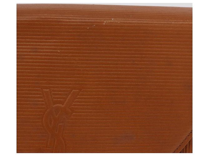 Autre Marque Bolsa de ombro Saint Laurent em couro marrom tom dourado Auth ka6428A - vista 2