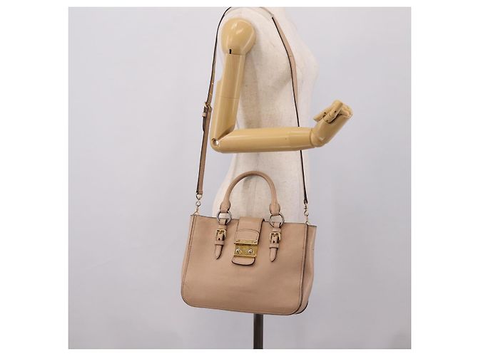 Borsa a mano Miu Miu in pelle 2way Beige Gold Auth BA16044A D'oro - vista 29