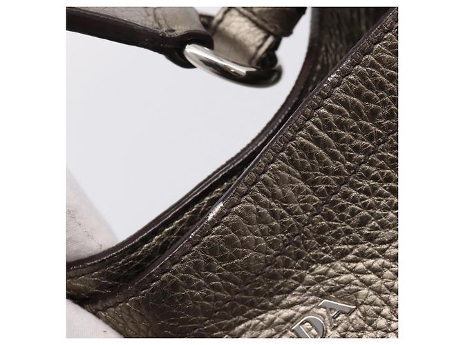 PRADA Schultertasche aus Leder Silber BR3353 Auth am12759V - Ansicht 10