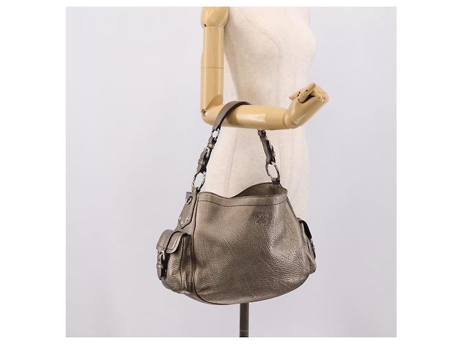 PRADA Schultertasche aus Leder Silber BR3353 Auth am12759V - Ansicht 23