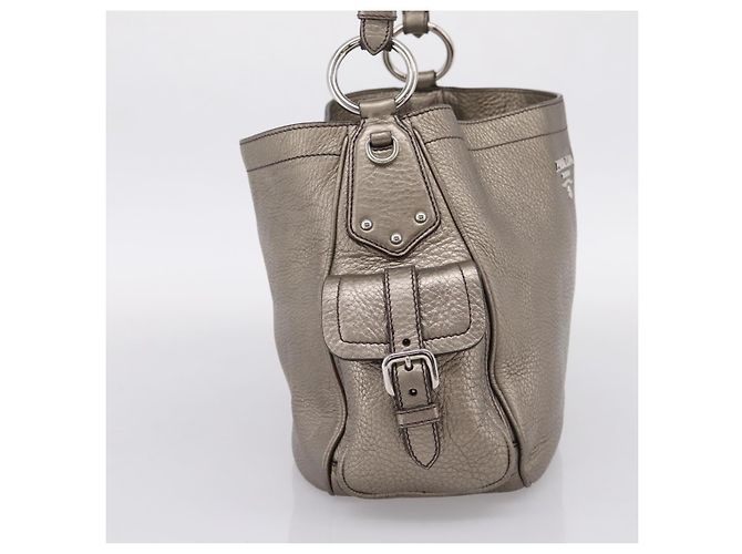 PRADA Schultertasche aus Leder Silber BR3353 Auth am12759V - Ansicht 3