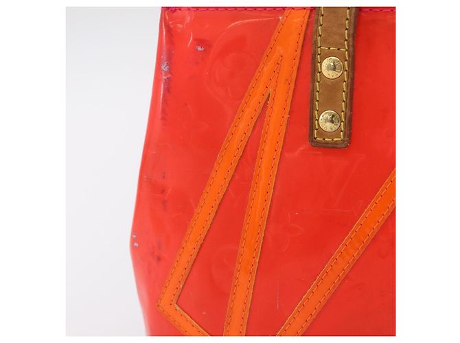 LOUIS VUITTON Monogram Vernis Fluo Reade PM Hand Bag Rose M91903 LV Auth 205868 Castaño - vista 2