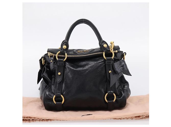 Bolsa de mão Miu Miu em couro 2way preta tom dourado Auth 167724SAM Preto - vista 12