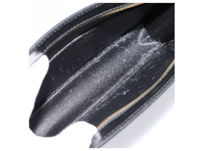 LOUIS VUITTON Epi Pochette Homme Clutch Bag Black M52522 LV Auth 206633 Nero - vista 10