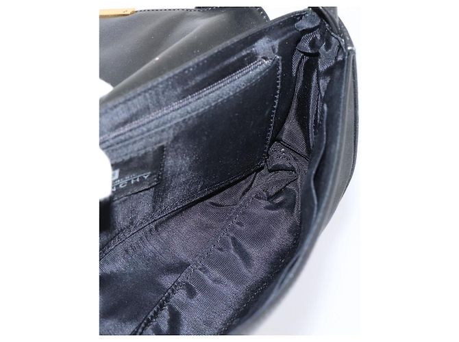 GIVENCHY Shoulder Bag Leather Black Gold Auth 205350A Golden - view 19