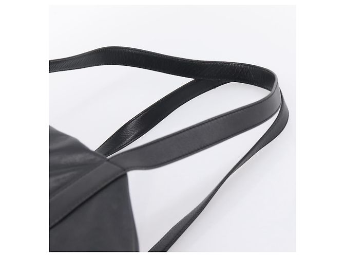 LOEWE Schultertasche aus Leder Schwarz Goldfarben Auth ka6432V - Ansicht 14