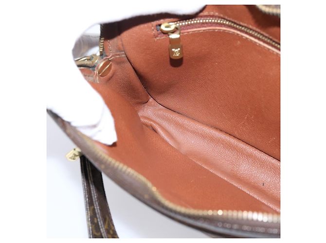 LOUIS VUITTON Monogram Marly Dragonne GM Clutch Bag M51825 LV Auth 205434A Monogramme - vue 20