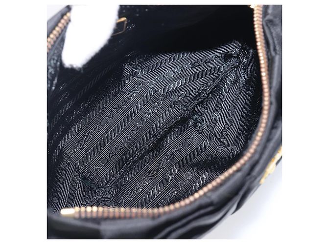 Pochette PRADA Nylon Noir Or Auth 205459V Doré - vue 10