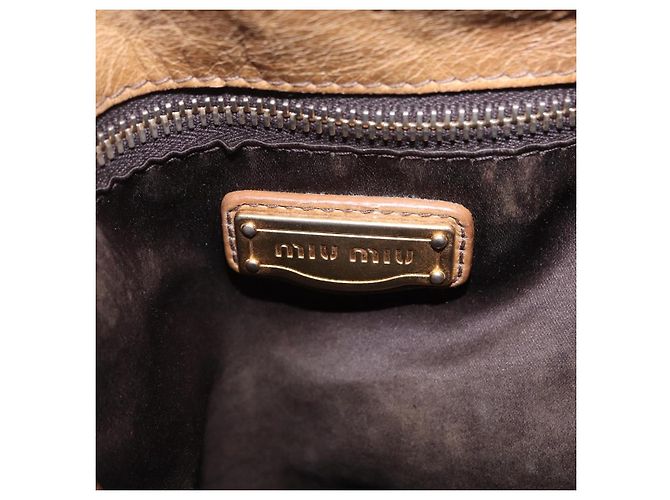 Bolsa de mão Miu Miu em couro 2way Bege Gold Auth 167657M Dourado - vista 25