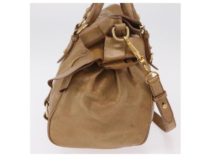 Bolsa de mão Miu Miu em couro 2way Bege Gold Auth 167657M Dourado - vista 5