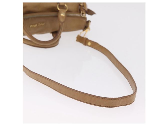 Bolsa de mão Miu Miu em couro 2way Bege Gold Auth 167657M Dourado - vista 9