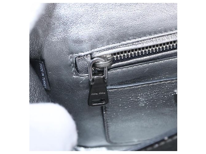 Borsa a tracolla Miu Miu Madras in pelle nera e argento Auth BA16113A Nero - vista 30