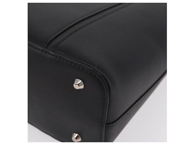 Borsa a mano BURBERRY in pelle nera argento Auth 206782A Nero - vista 16