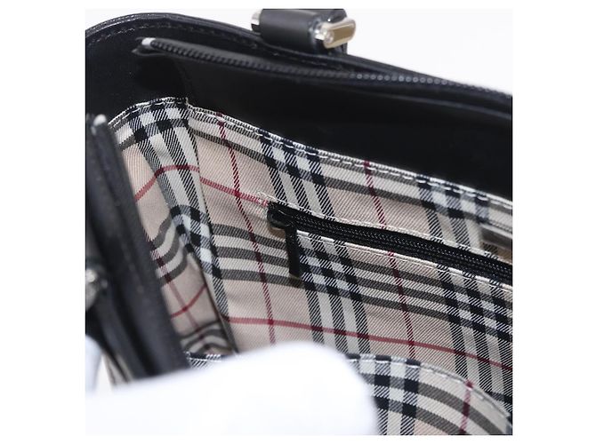 Borsa a mano BURBERRY in pelle nera argento Auth 206782A Nero - vista 21