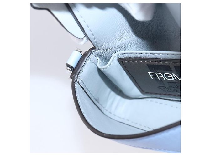FENDI x FRGMT x POKEMON Nanobucket Chain Mini Dragon Leather Blue Auth 167751SM Argento Blu chiaro - vista 23
