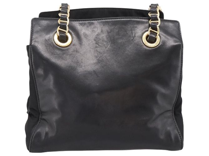PRADA Chain Tote Bag aus Leder und Nylon Schwarz Gold Auth am12698V Golden - Ansicht 2