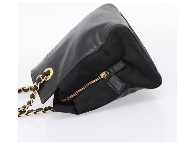 PRADA Chain Tote Bag aus Leder und Nylon Schwarz Gold Auth am12698V Golden - Ansicht 3