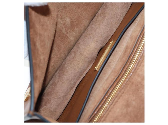 Borsa a tracolla Miu Miu in pelle marrone oro Auth 206727M D'oro - vista 10