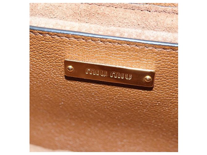 Borsa a tracolla Miu Miu in pelle marrone oro Auth 206727M D'oro - vista 25