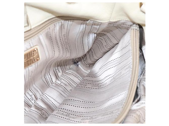 Borsa a tracolla Salvatore Ferragamo Vala in pelle 2way Ivory Gold Tone Auth 207588 Crudo - vista 23