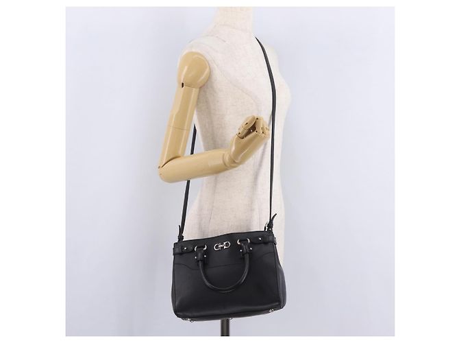 Borsa Salvatore Ferragamo Gancini in pelle 2way Nero Argento Auth ka6483A - vista 26